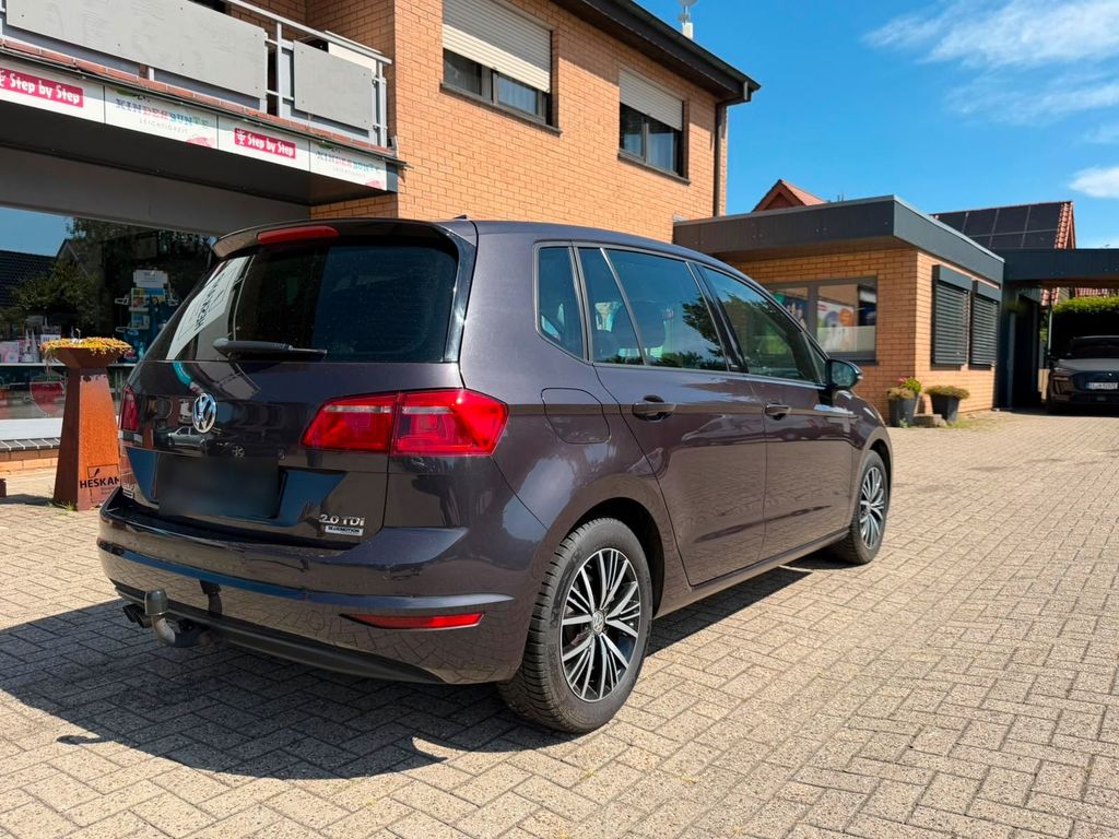 Image of Volkswagen Golf Sportsvan