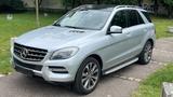 Mercedes-Benz ML 350 BlueTEC 4MATIC ***Vollausstattung*** - Mercedes-Benz ML 350 in Stuttgart