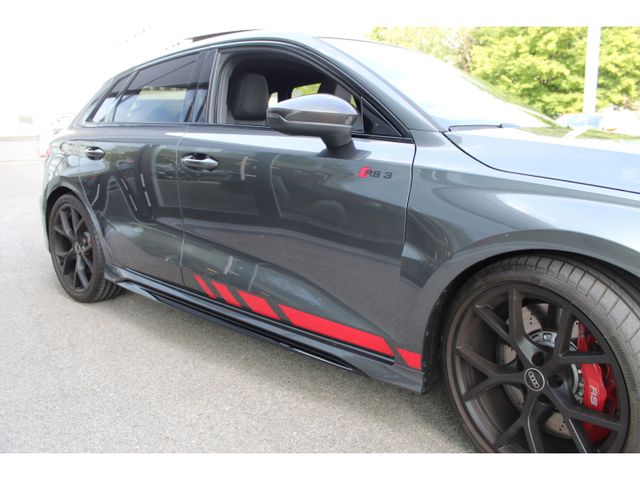 RS3 Sportback  Mtrx*Pano*SpAGA*B&O*Carbon*DesROT