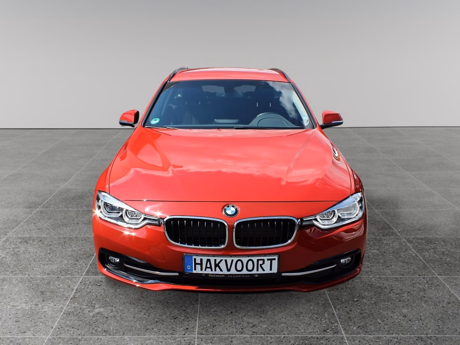 BMW 320d xDrive Touring Sport Line "AHK 17"LM Navi S