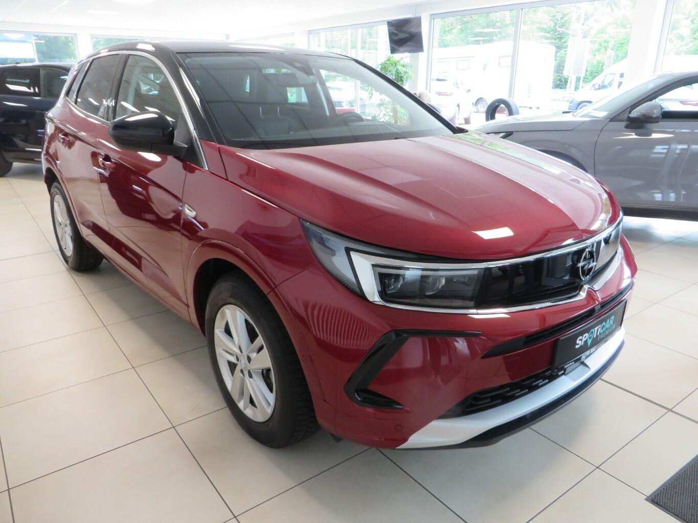 Opel Grandland 1,2 Turbo Leder-Ausstattung mit Sitzbe
