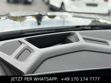 2023 BMW XM — миниатюра 24