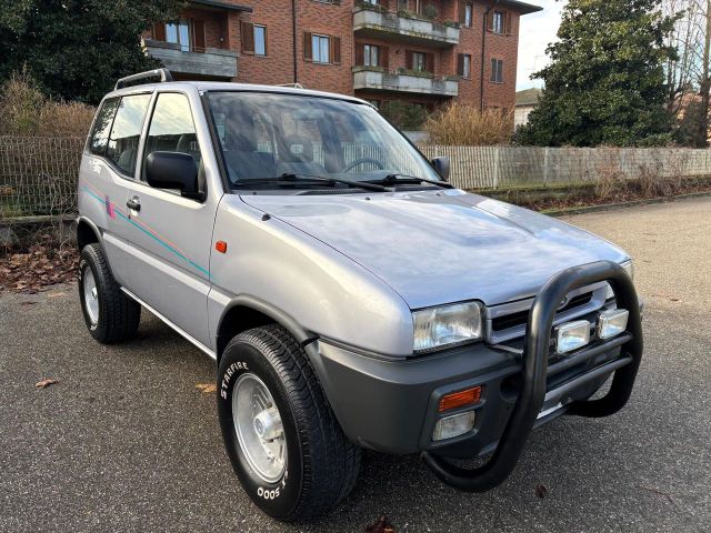 Ford Maverick 2.4 i alias Nissan Terrano