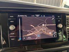 Fahrzeugabbildung Volkswagen T6.1 Multivan Gen. Six 150 PS DSG - VOLL*elek.Tü