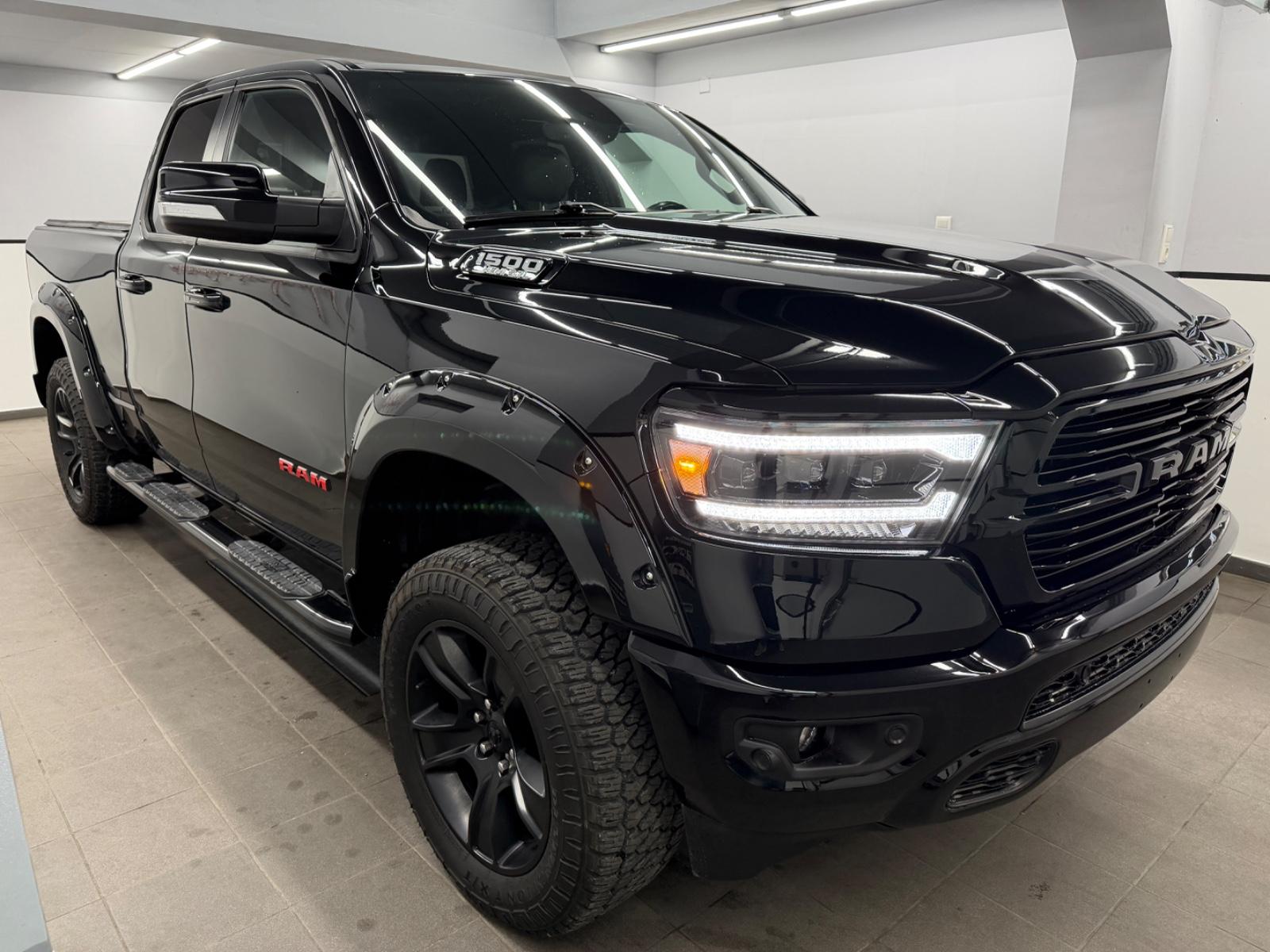 Dodge Ram 1500 5.7 V8 4X4 BigH QuadC*Lv2*Night Edition, миниатюра 2