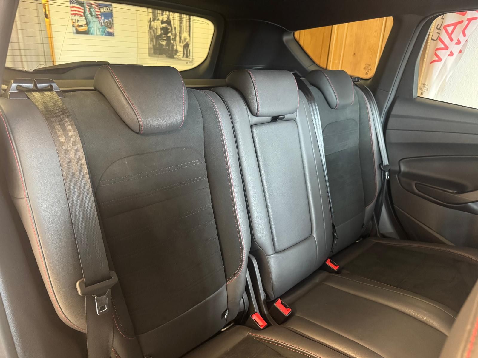 Fahrzeugabbildung Ford Kuga ST-Line /NAVI/KAMERA/AHK/KLIMA/ALLRAD