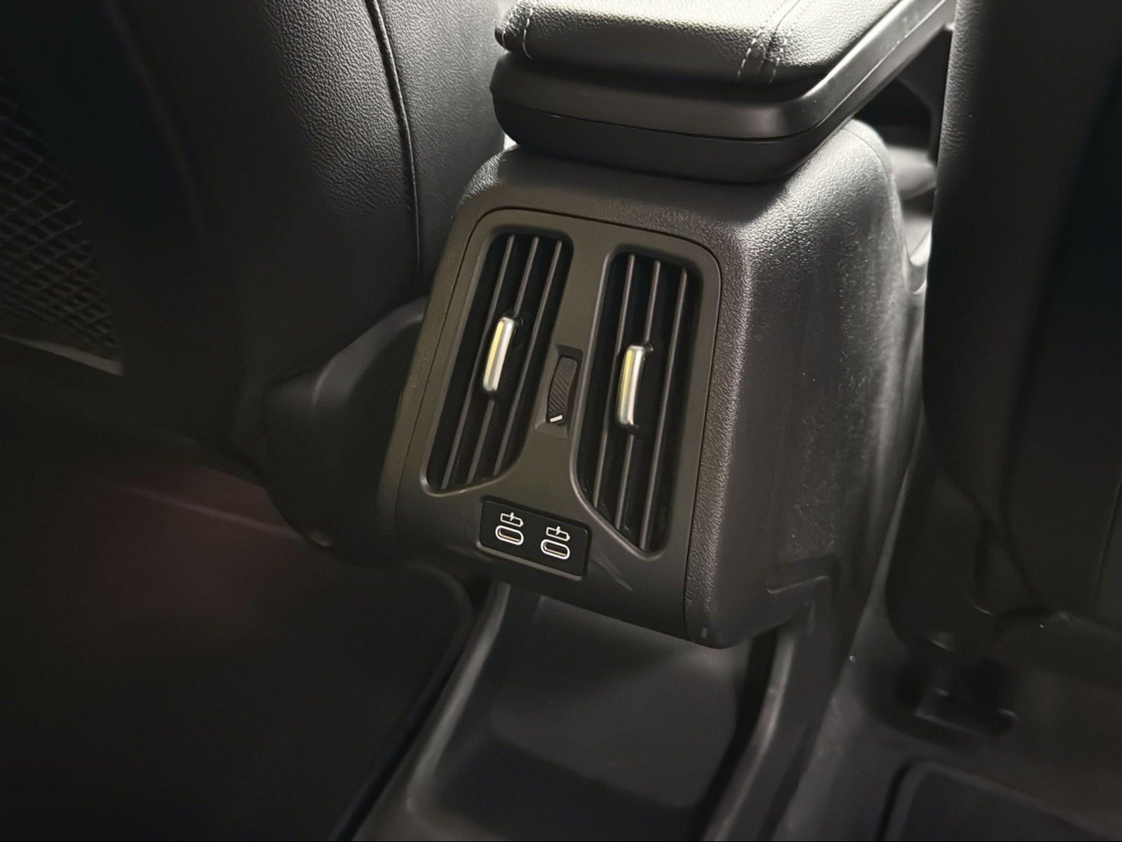 BMW iX1 - Bild 11