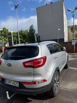 Kia Sportage 2.0 CRDi 4WD Xenon, Pano, TÜV neu ! - Kia Sportage: Standheizung