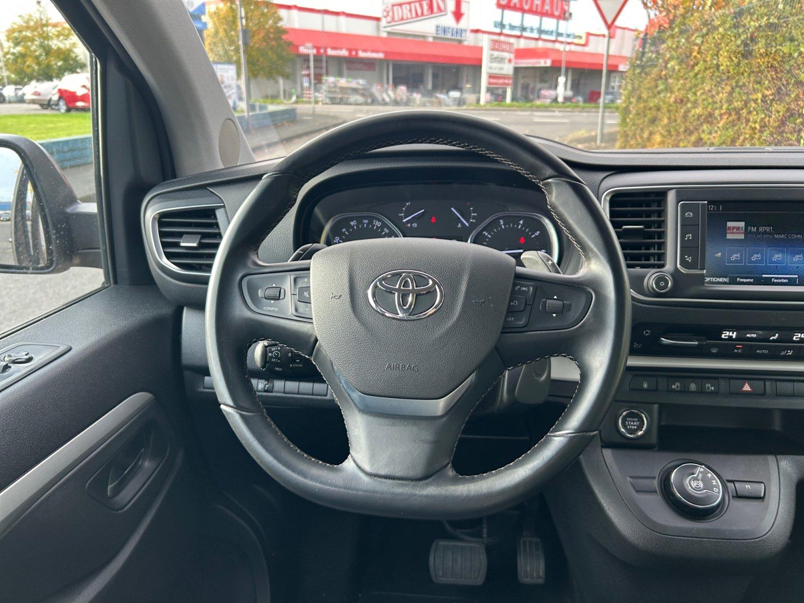 Toyota Proace Verso 2.0 D Executive AHK*WKR* Pano*2xACC