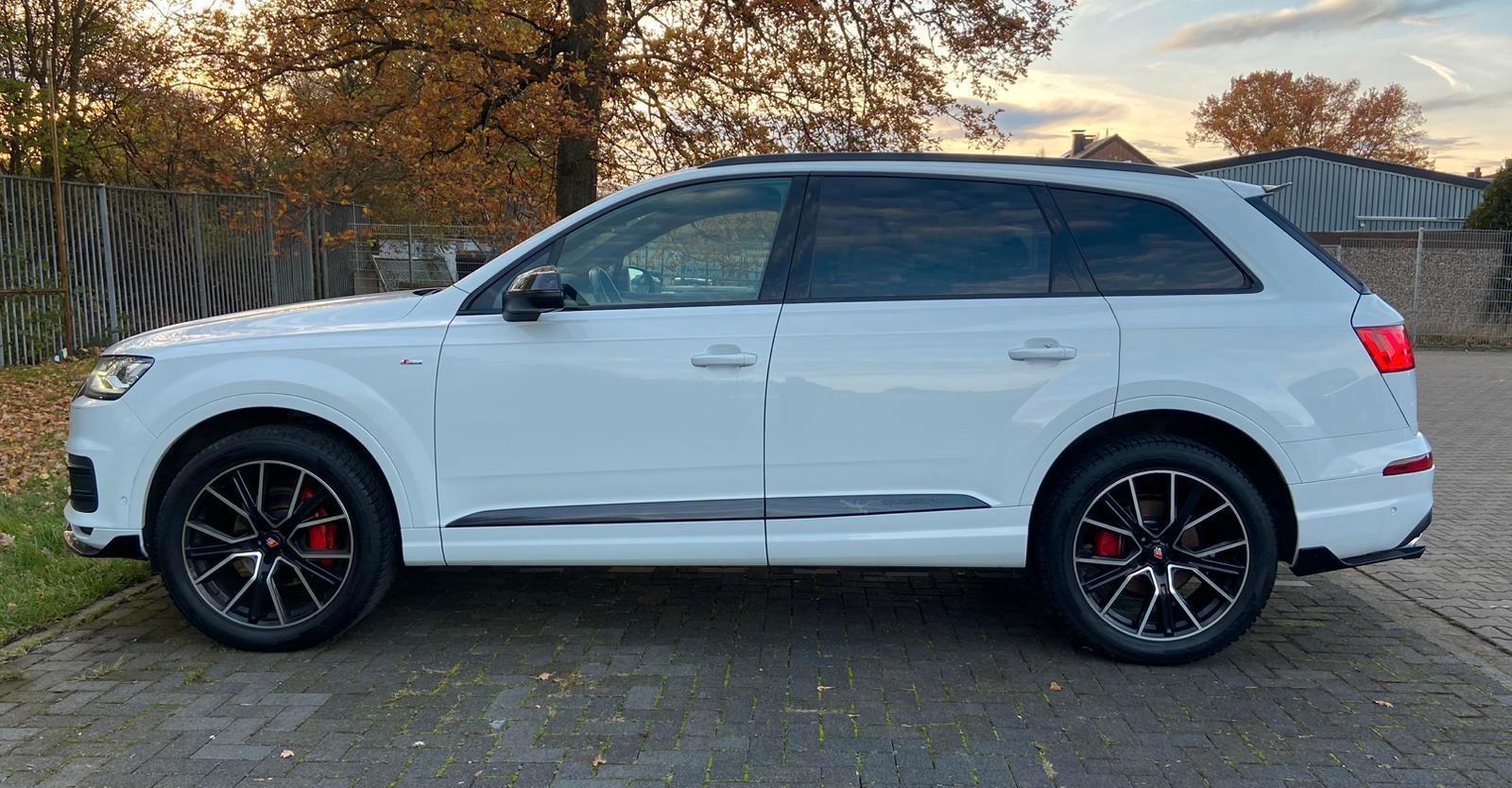 Audi Q7 3.0 TDI ultra quattro/SLINE/360/PANO/AHK/TOP