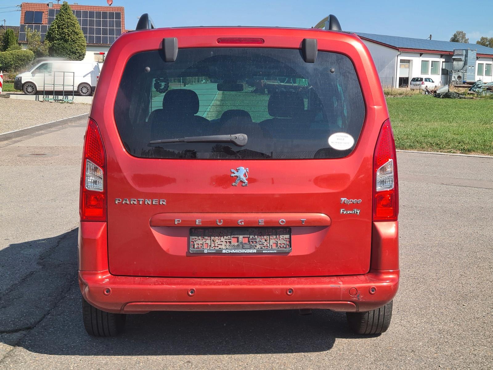 Peugeot Partner Tepee Family Klima 8fach Pano ZR neu