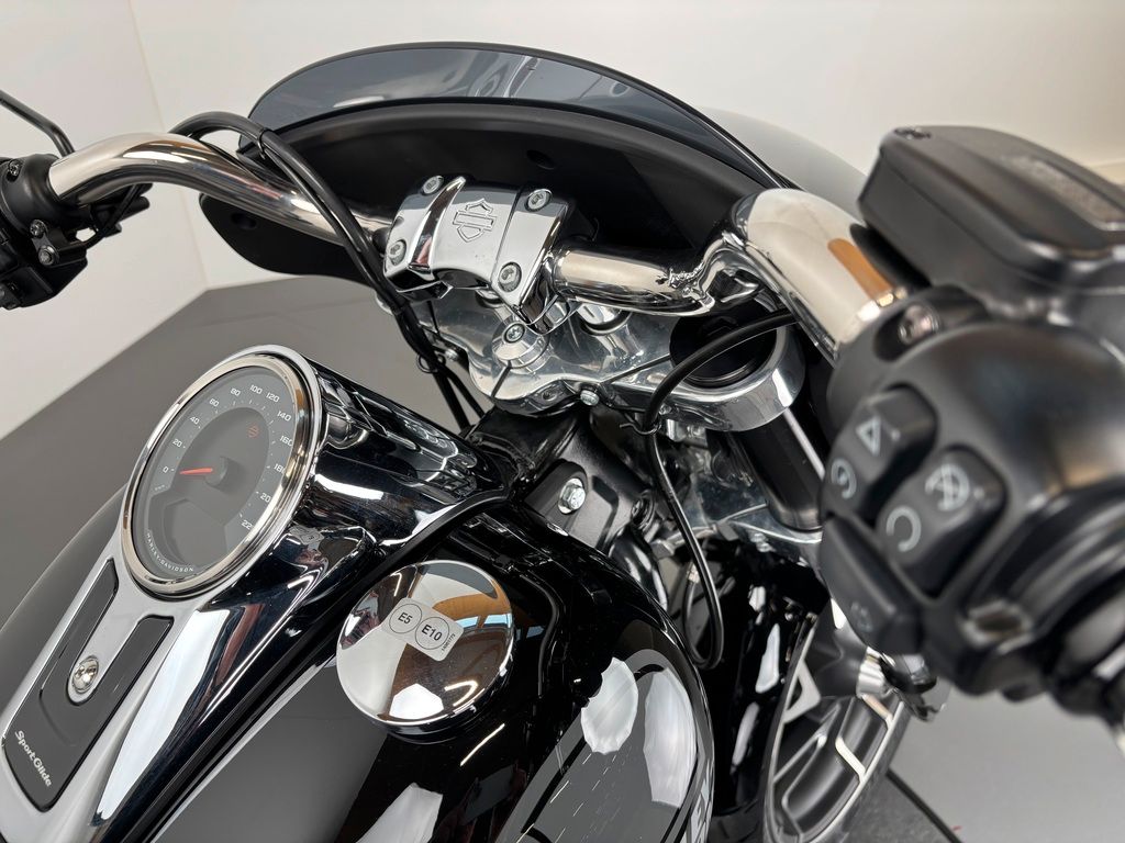 Fahrzeugabbildung Harley-Davidson SPORT GLIDE *SERVICE NEU *2.HAND *KESSTECH