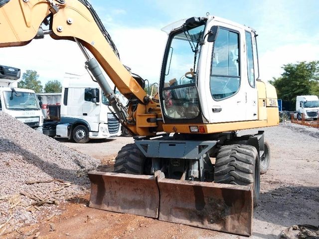 Liebherr A311 Litronic