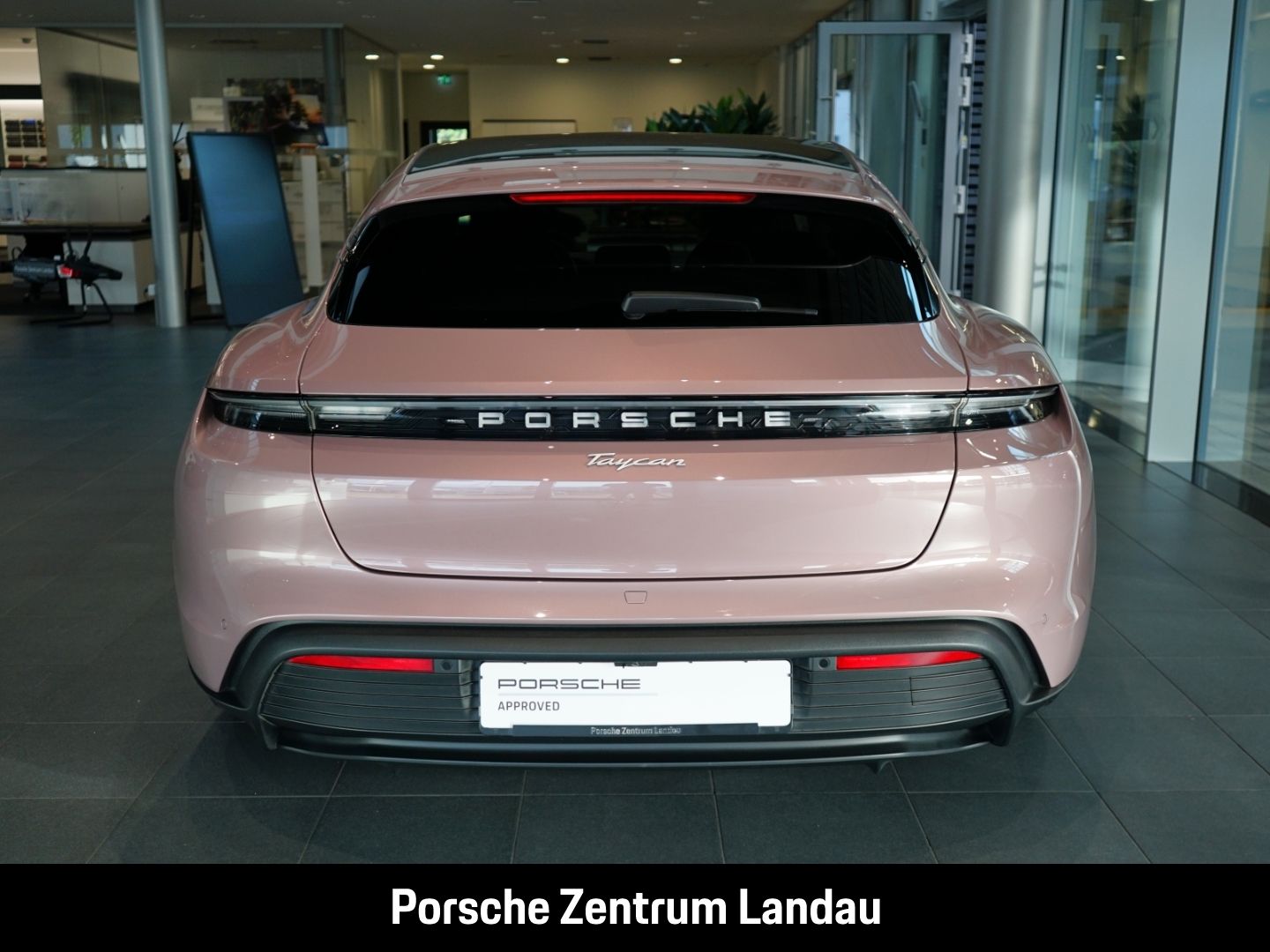 Porsche Taycan Sport Turismo Surround-View Luftfederung foto 3