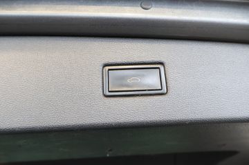 Volkswagen Tiguan 2.0 TDI Comfortline HUD+ACC+SIDE+PANO+AHK