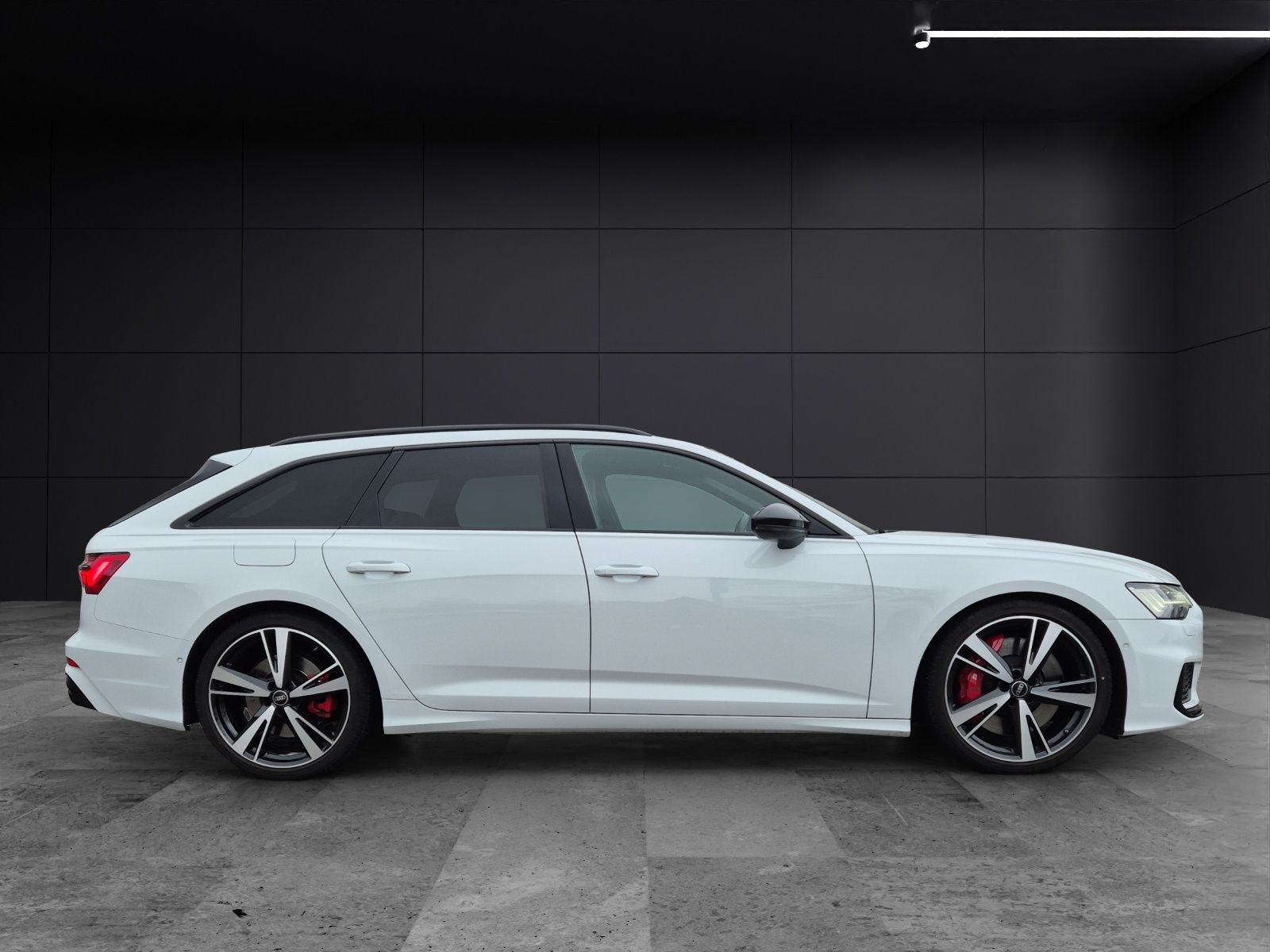 Fahrzeugabbildung Audi S6 Avant TDI quattro HDMatrix Navi Pano B&O AVC