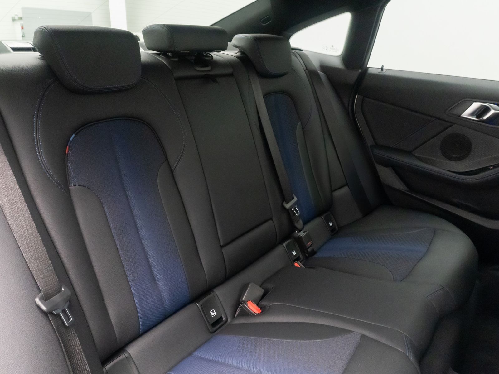 Fahrzeugabbildung BMW 218i Gran Coup&eacute; M Sport DAB Kamera AHK 18Zoll