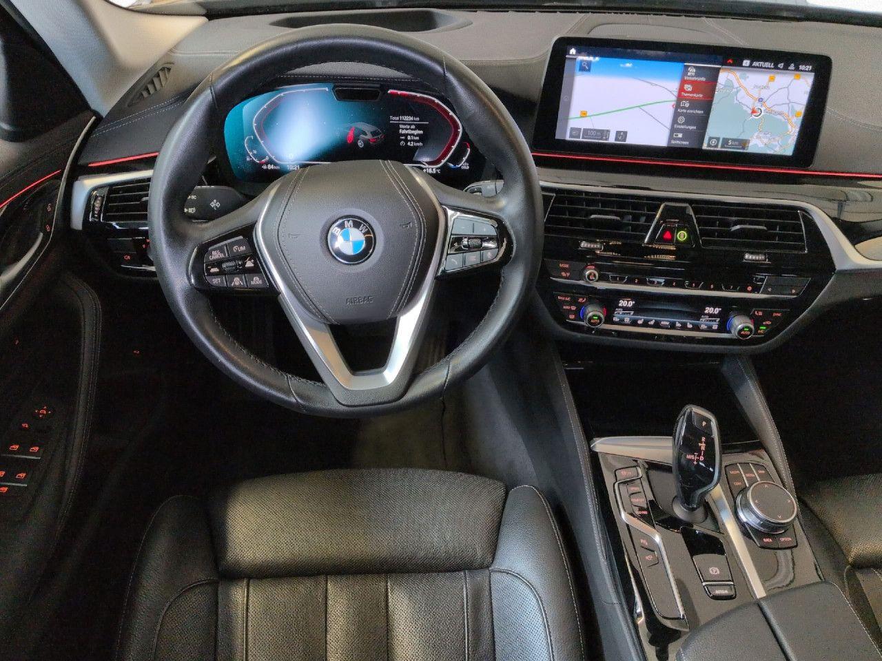 BMW 530i xD T Luxury Laser DAPr 360 HUD Sthz Massage