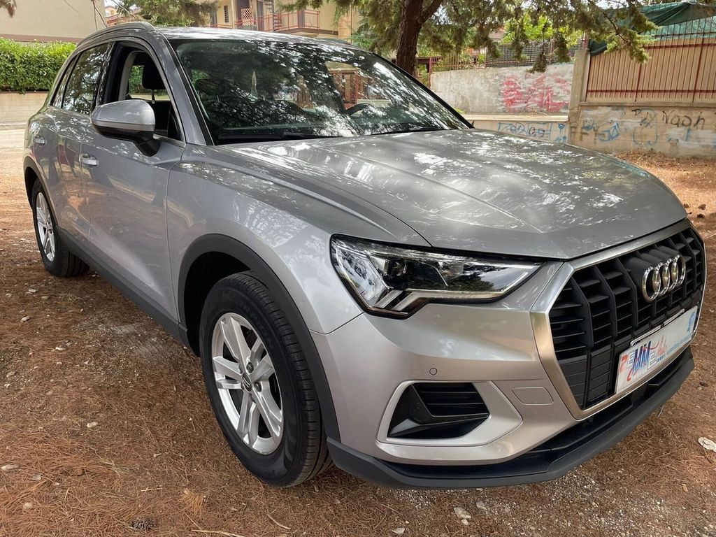 Image of Audi Q3