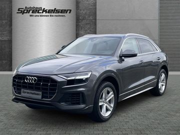 Audi Q8 - 1