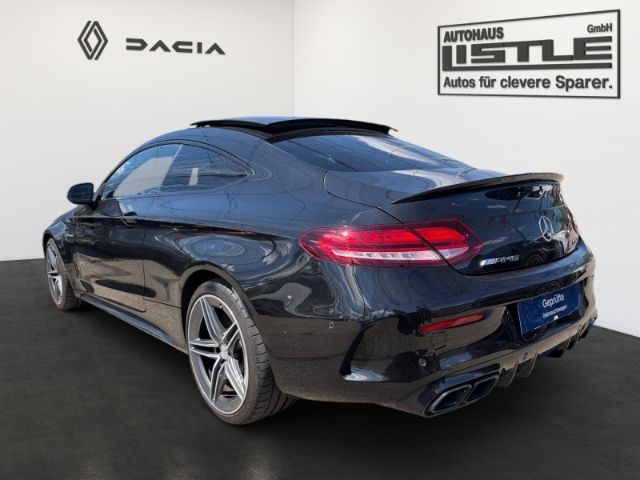 Fahrzeugabbildung Mercedes-Benz C 63 AMG Coupe Panodach Burmester 19'' LED