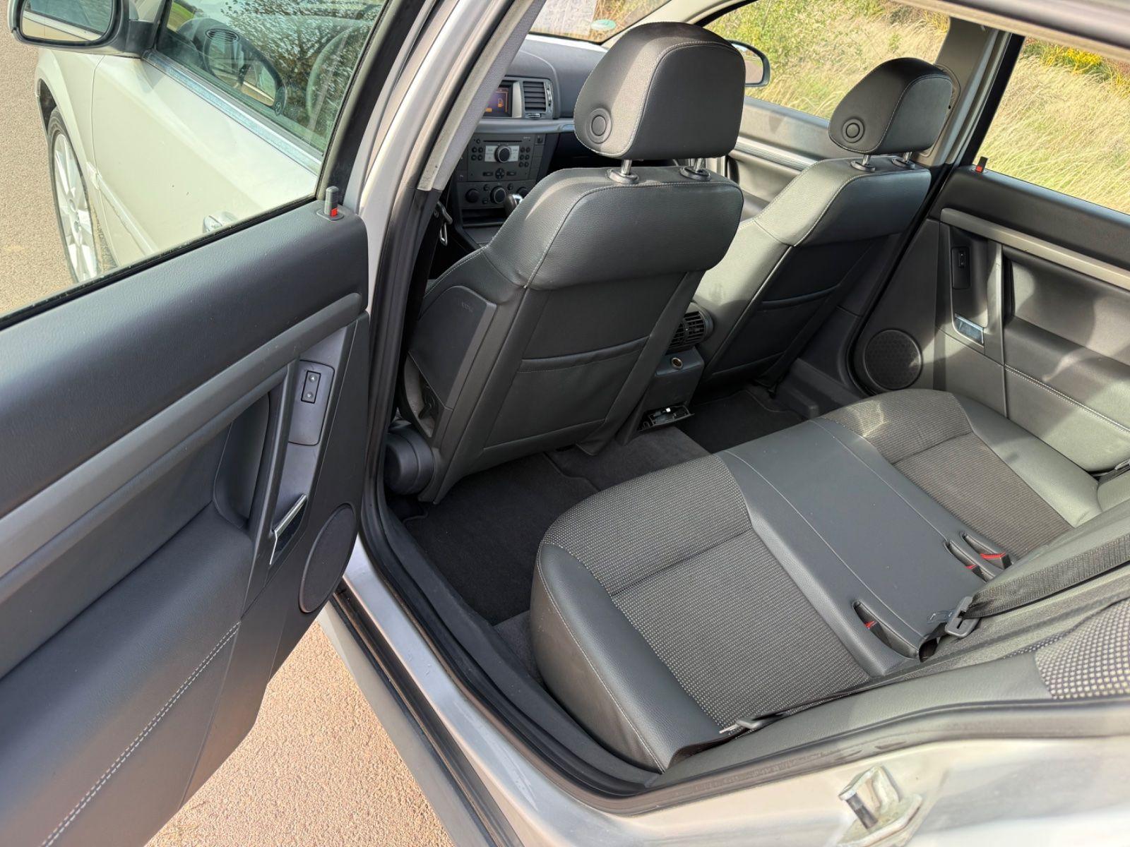 Opel Vectra 2006 — photo 8