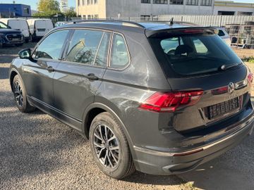 Volkswagen Tiguan - 6