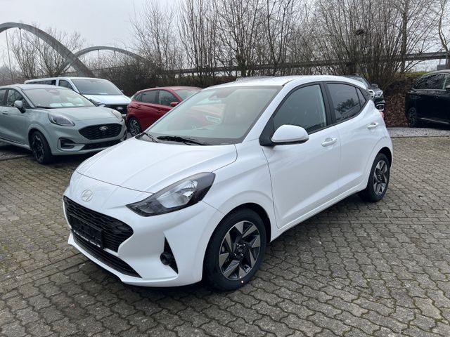 Hyundai i10 1.0 63PS Facelift Kamera Navi Klima Alu