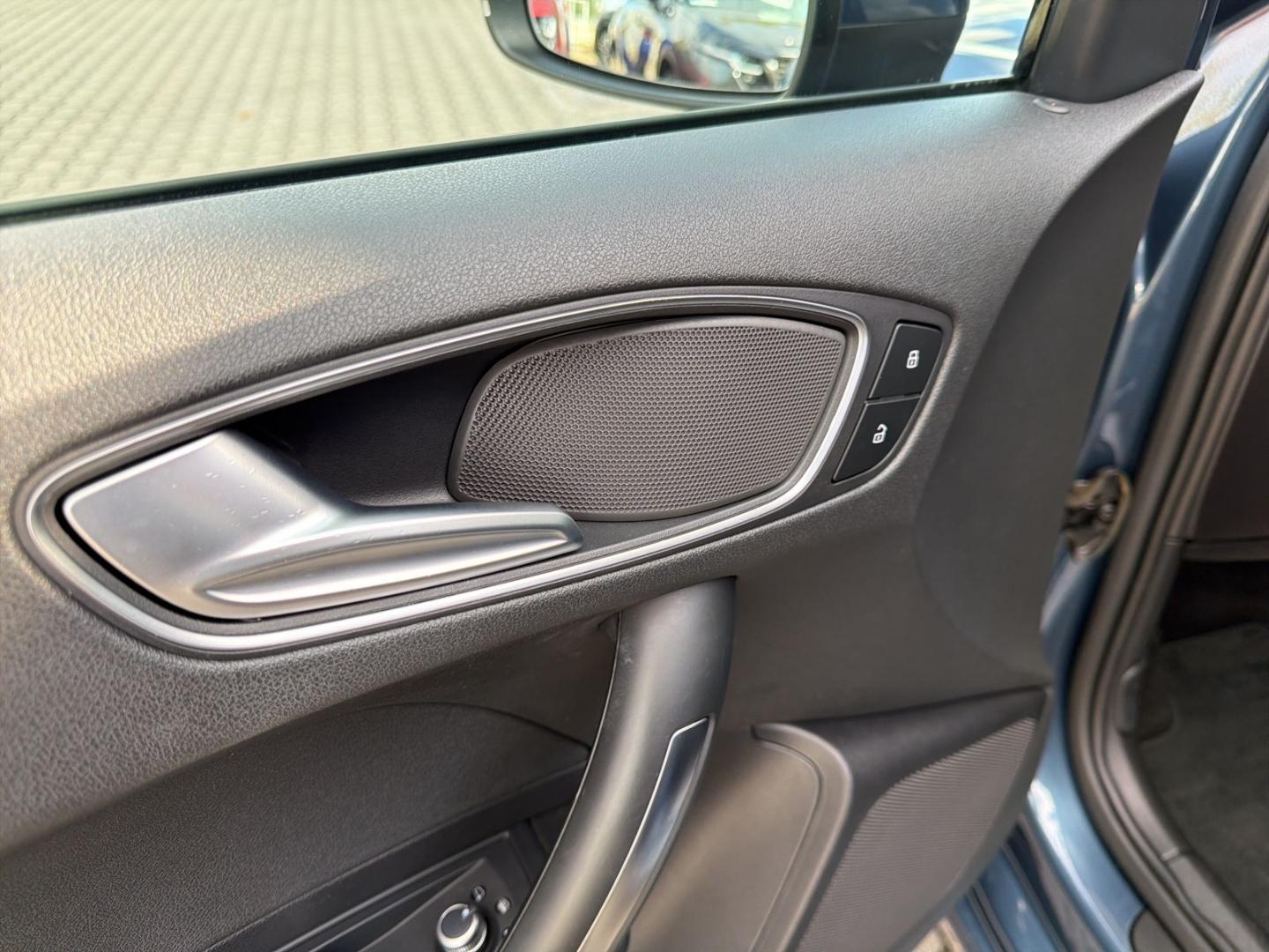 Audi A1 Sportback 1.0 TFSI design Navi Klimaautom SHZ
