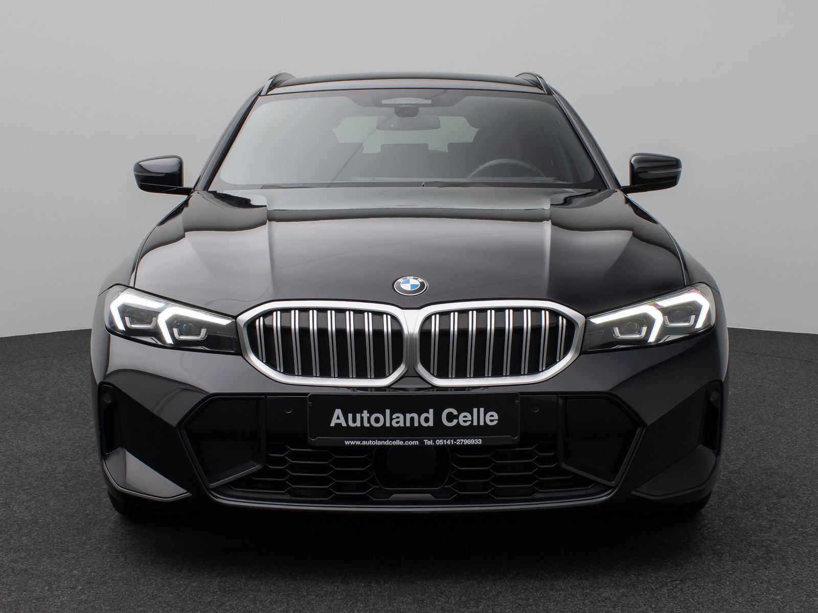 Fahrzeugabbildung BMW 318i M Sport Kamera HUD DAB HiFi Fernlichtassist