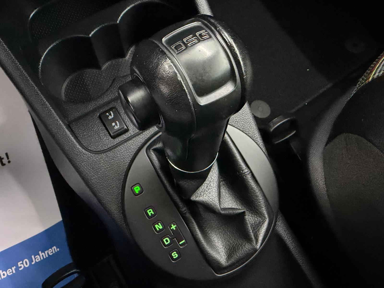 Skoda Fabia 2013 — photo 23