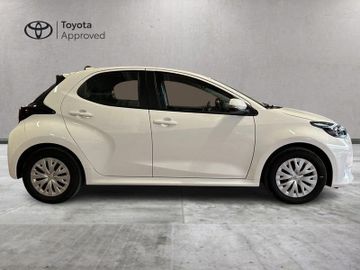Toyota Yaris - 4
