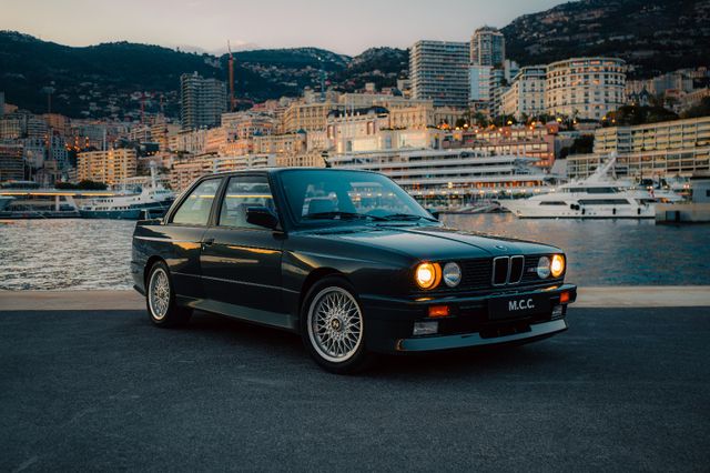 BMW M3 E30 - 1 Owner from NEW