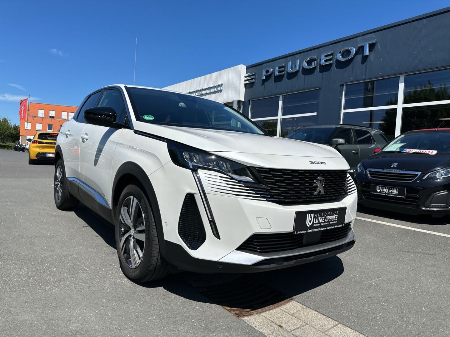 Fahrzeugabbildung Peugeot 3008 Allure 1.2 PureTech 130 Navi CarPlay Androi