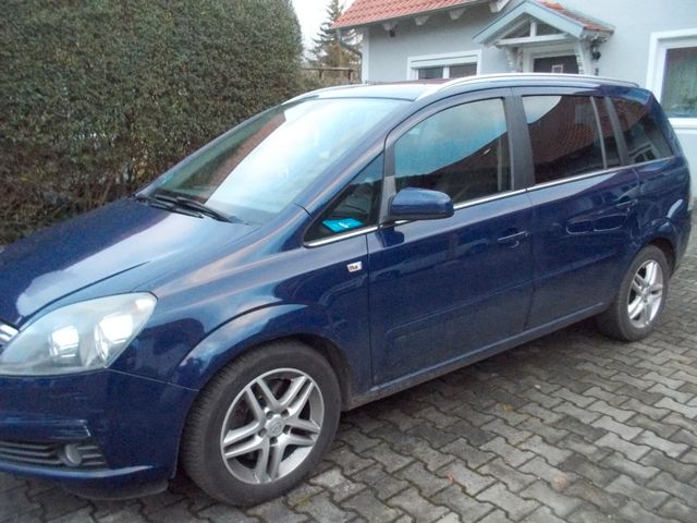 Opel Zafira B Cosmo