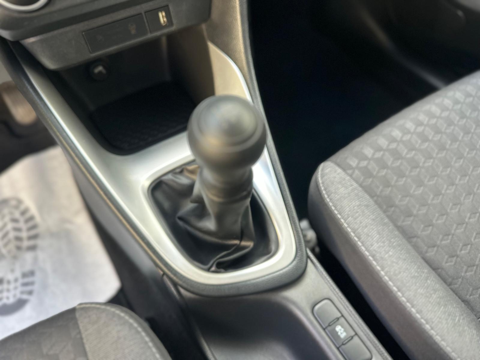 Toyota Yaris Comfort/KLIMA/GJR/KAM/TÜV NEU/ACC/FREISPRE