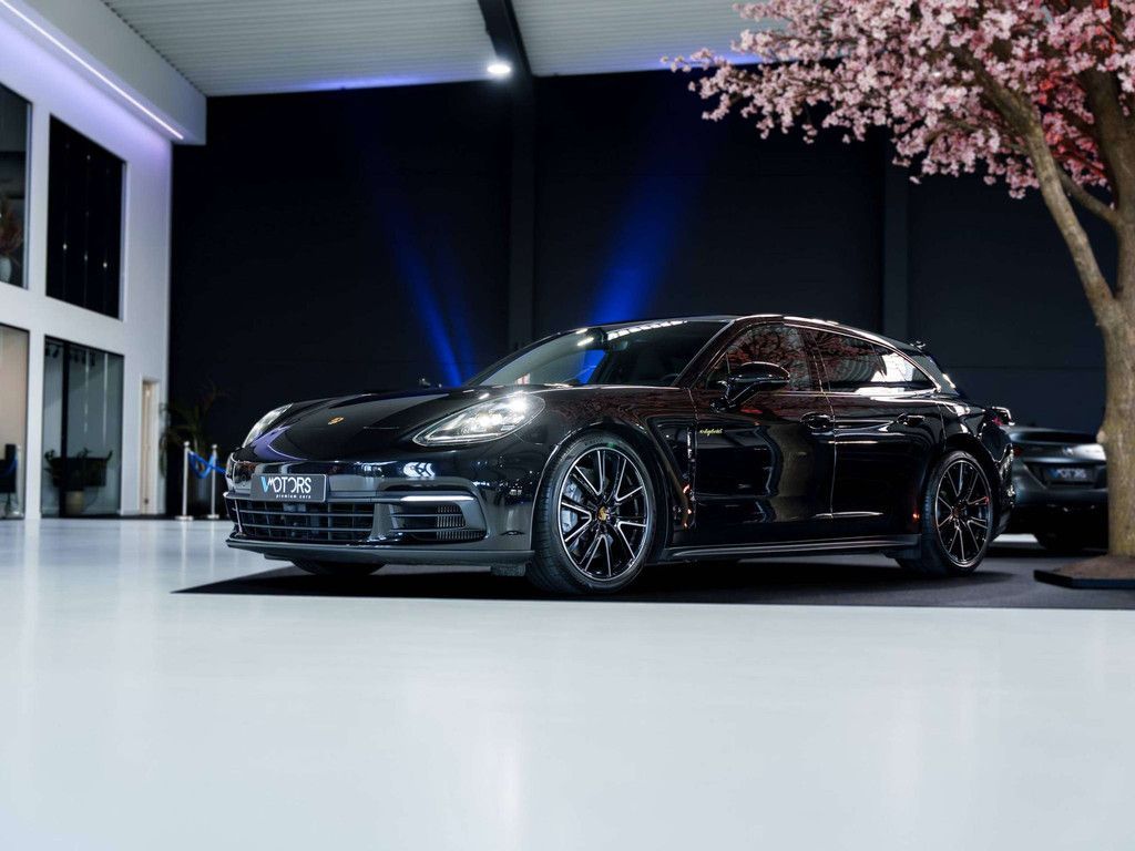 Porsche Panamera 4 e-Hybrid Sport Turismo - Sport Chrono imagem 3