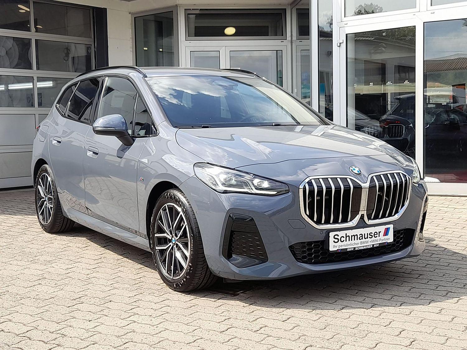 BMW 220i Active Tourer  M Sport,LED,360° Kamera,H&K