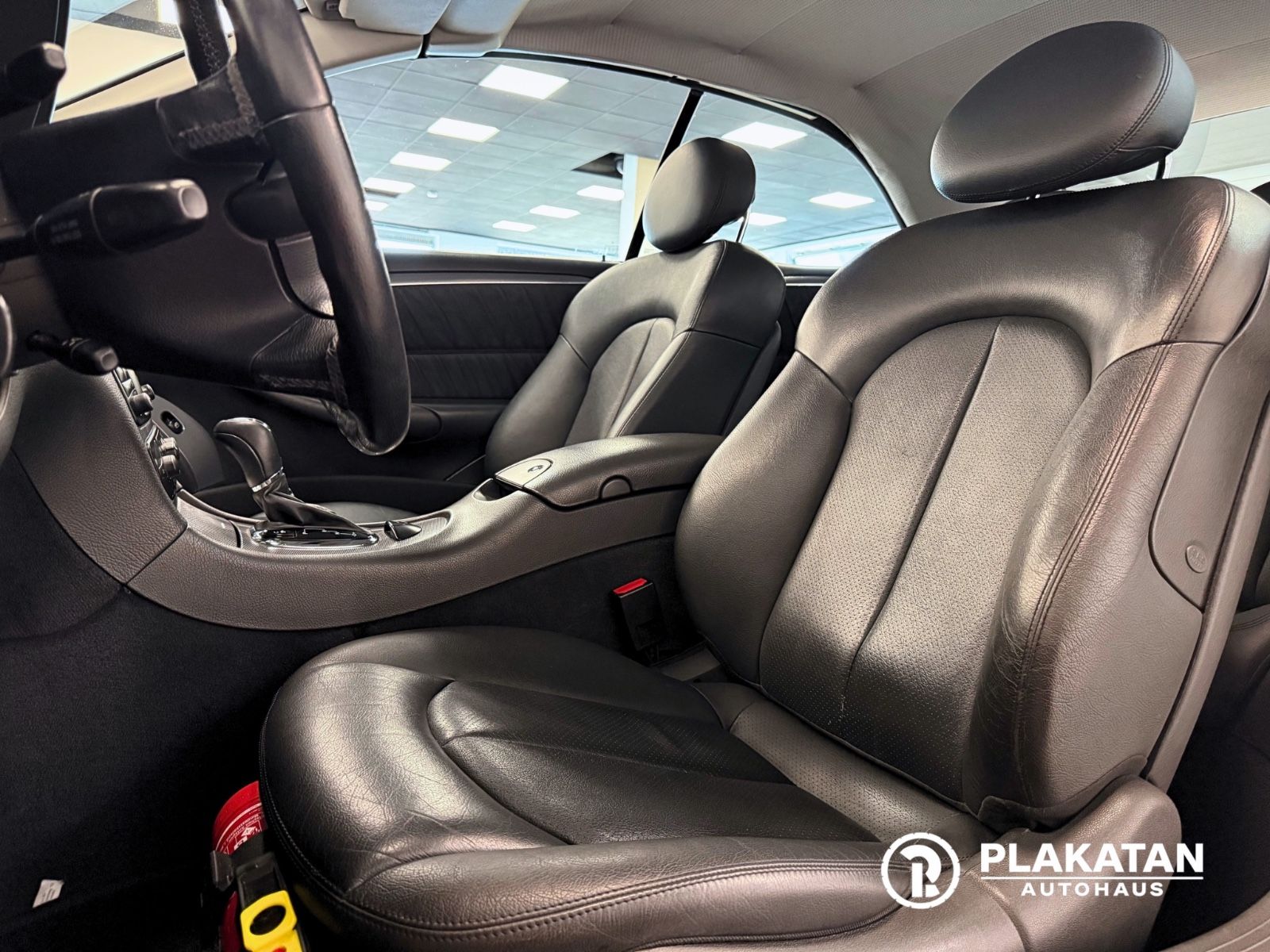 Fahrzeugabbildung Mercedes-Benz CLK 200 Cabrio Leder Memory Bi-Xenon MB-Service