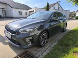 Kia cee'd / Ceed 1.6 CRDi Eco 100kW Spirit SW Spirit - Kia cee'd / Ceed von privat