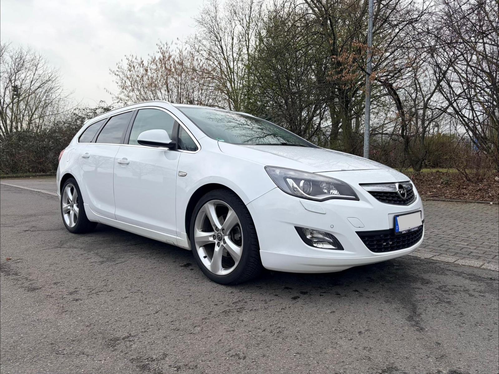 Opel Astra, 2011 — авто для ЗСУ з Європи