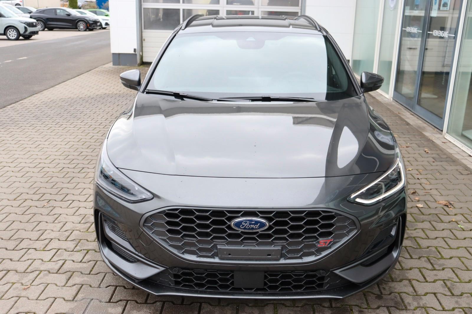 Ford Focus ST Turnier X 2.3 AUTOMATIK Matrix-LED