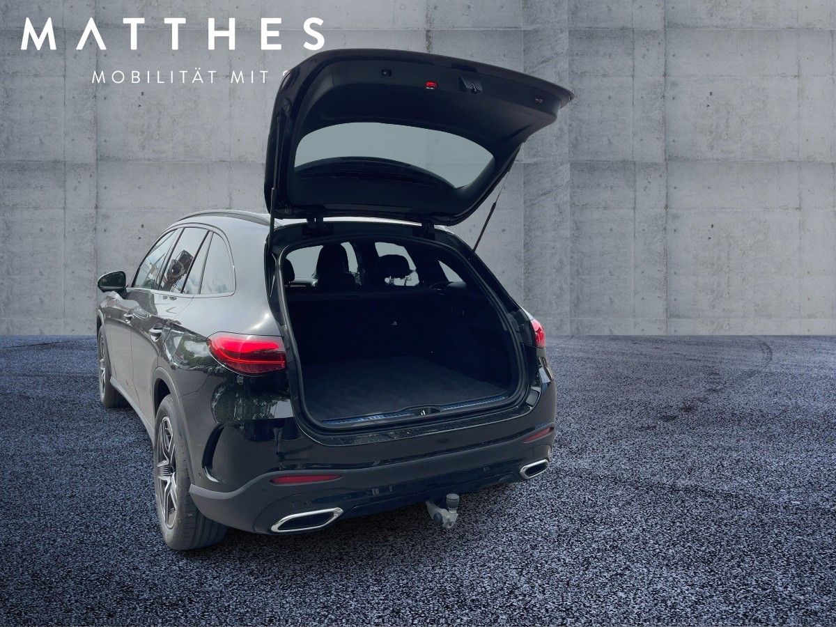 Fahrzeugabbildung Mercedes-Benz GLC 220 d 4M AMG/Night/Kamera/Pano/AHK