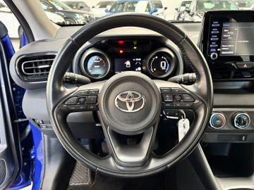 Toyota Yaris - 10