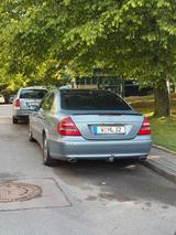 Mercedes-Benz Mercedes E320& W211  LPG & Benzin - Mercedes-Benz E 320 in Wuppertal