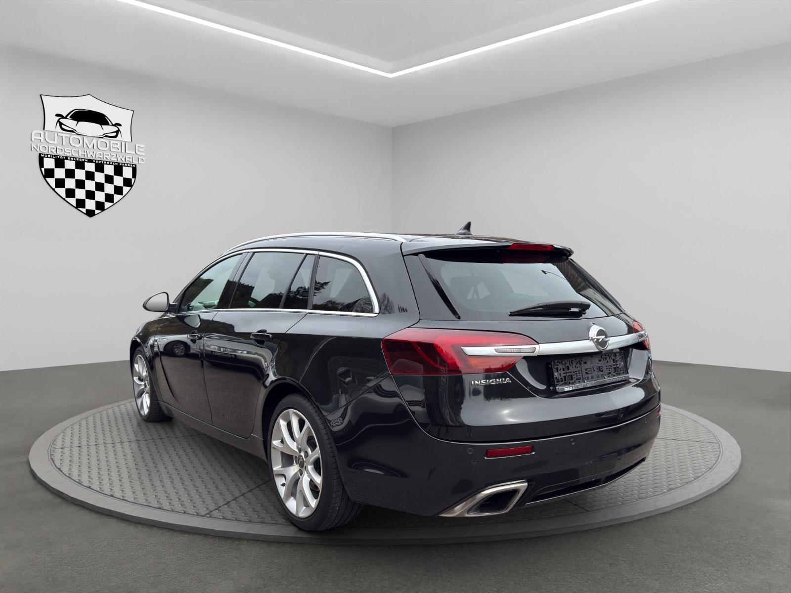 Opel Insignia OPC 4x4 | RECARO LEDER 1HAND NAVI