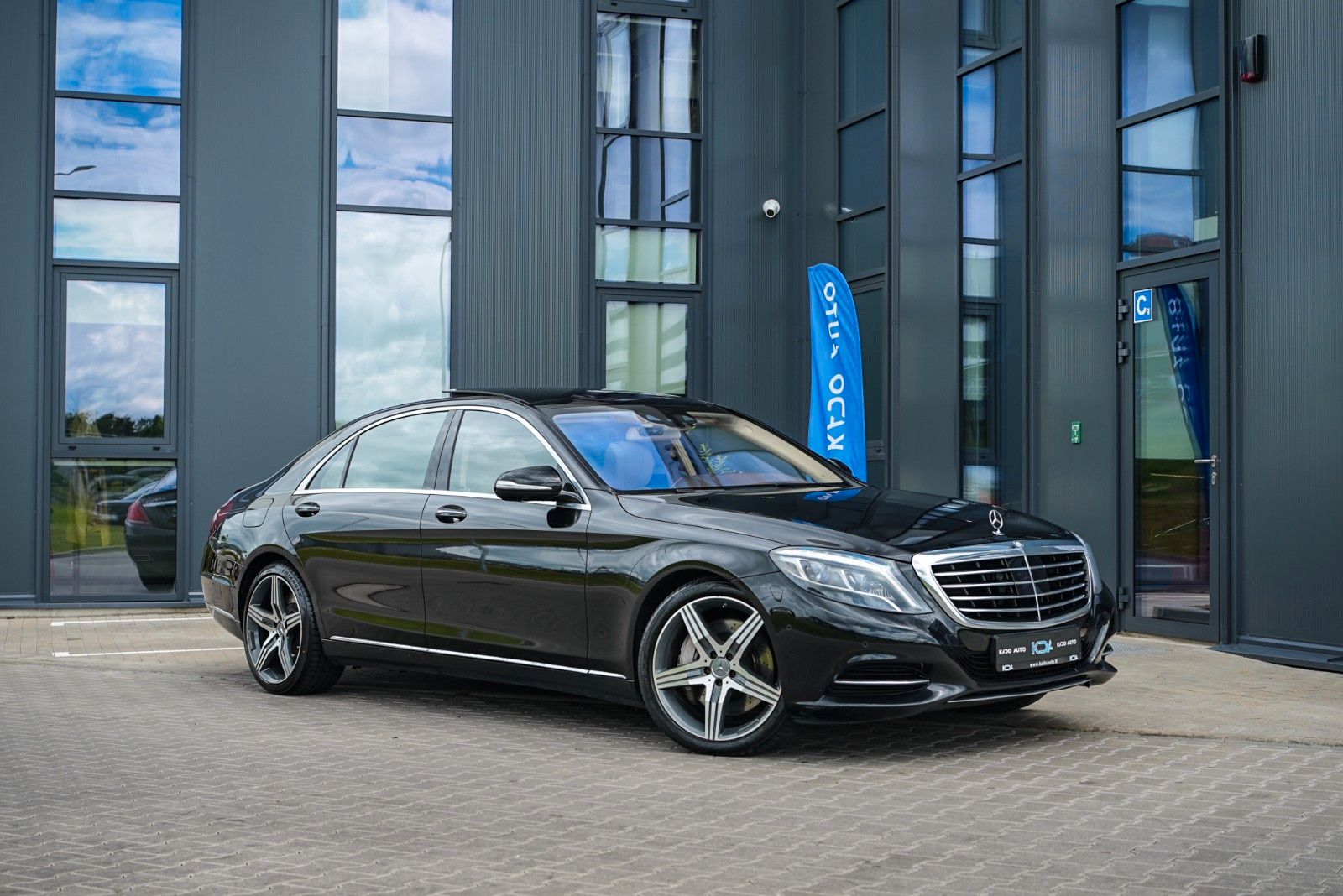 MERCEDES-BENZ S 500 S Limousine S 500 4Matic L