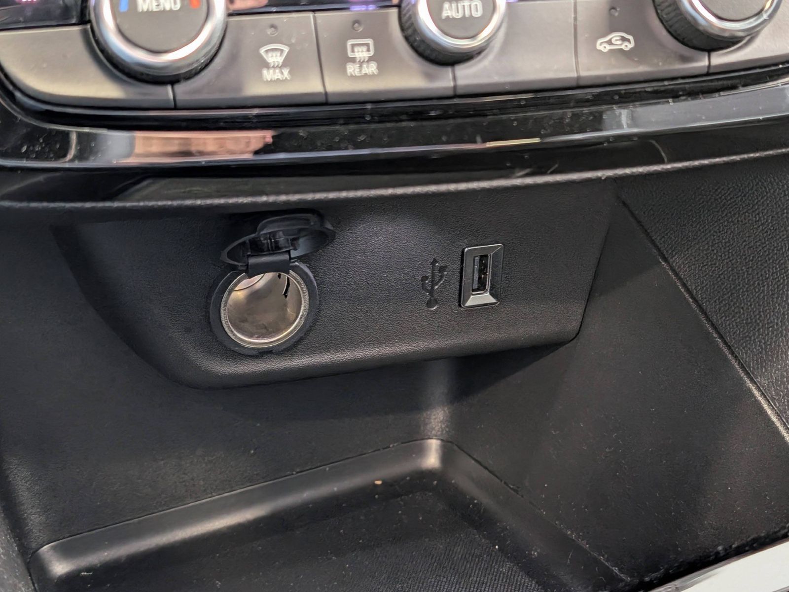 OPEL Mokka  1.2 Turbo GS AHK SHZ CarPlay Kamera – Bild 20
