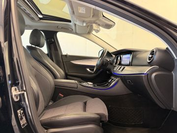 Mercedes E 220 - 10