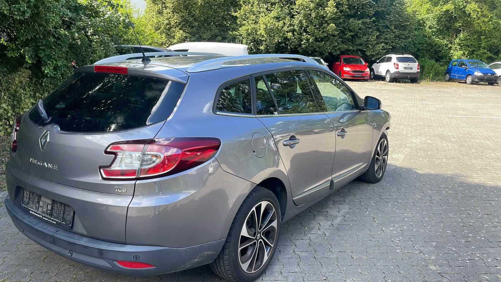 Renault Megane 2015 — photo 7